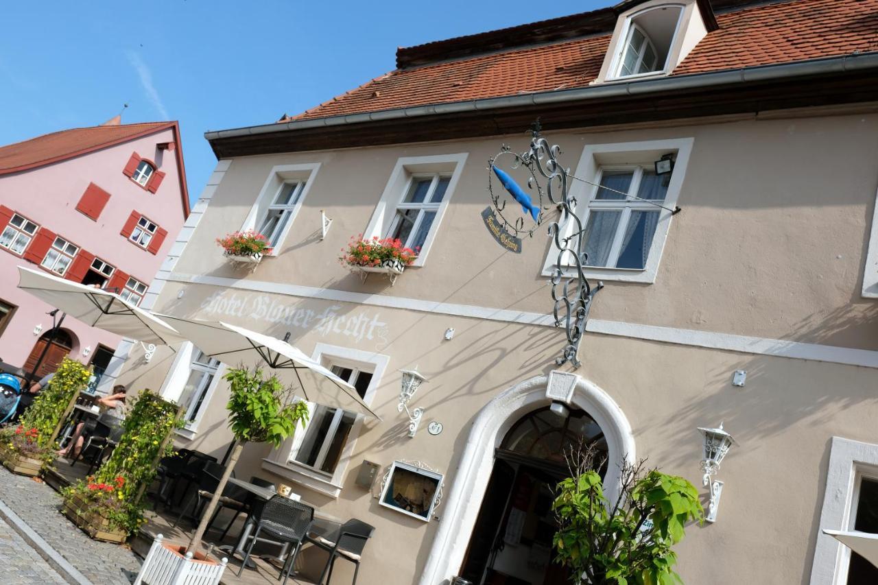 Romantica Hotel Blauer Hecht Dinkelsbühl Zewnętrze zdjęcie